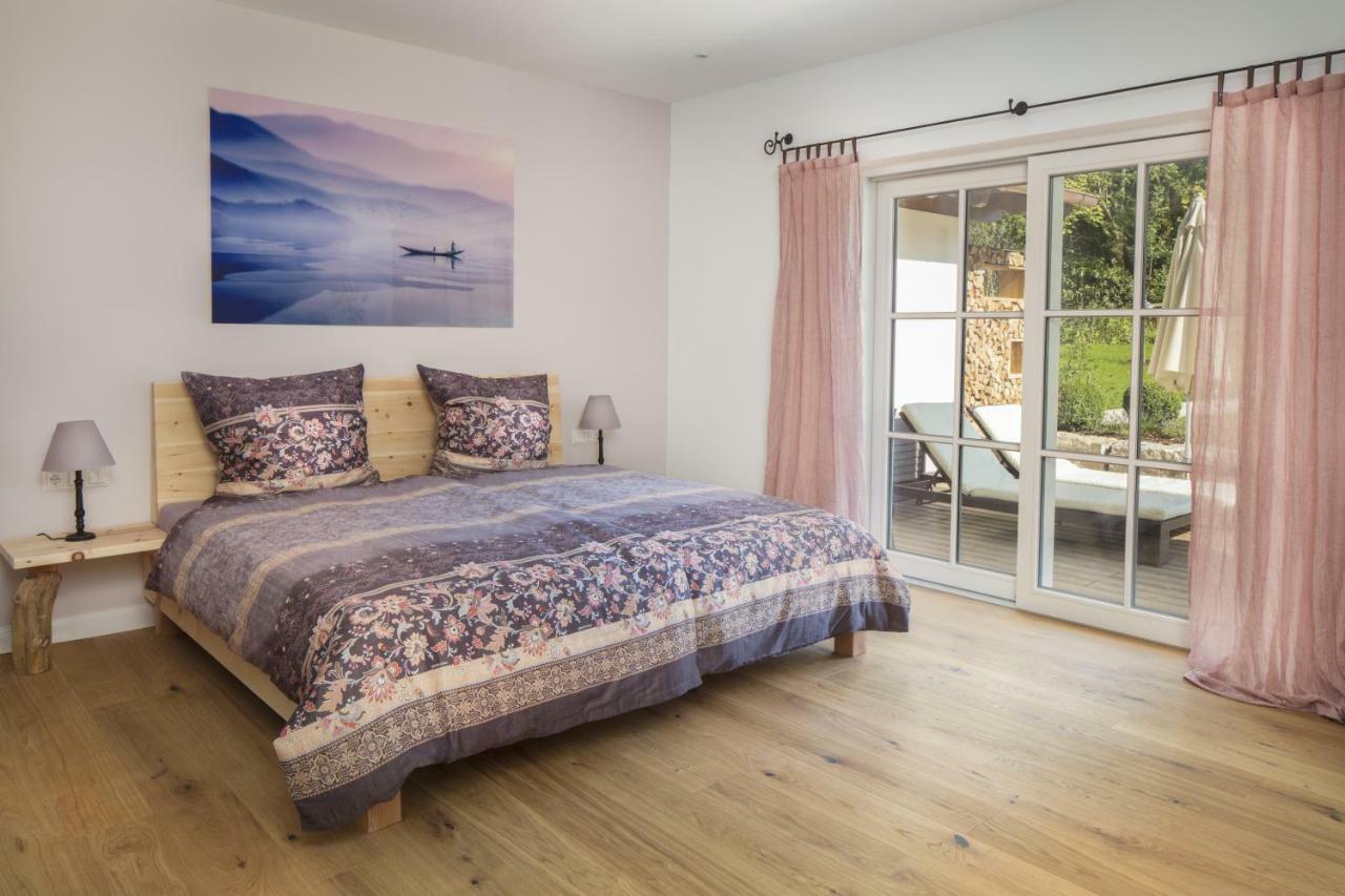 Ferienwohnung Chiemsee Брайтбрунн-ам-Кимзе Экстерьер фото